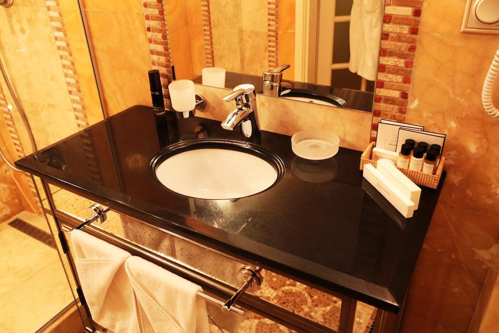 ホテルMinisterium オデッサ 部屋 写真